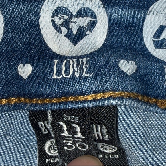 Rewash Super High Rise Mom Shorts Size 11 Distressed Denim Eco Coastal Cowgirl - Picture 4 of 6